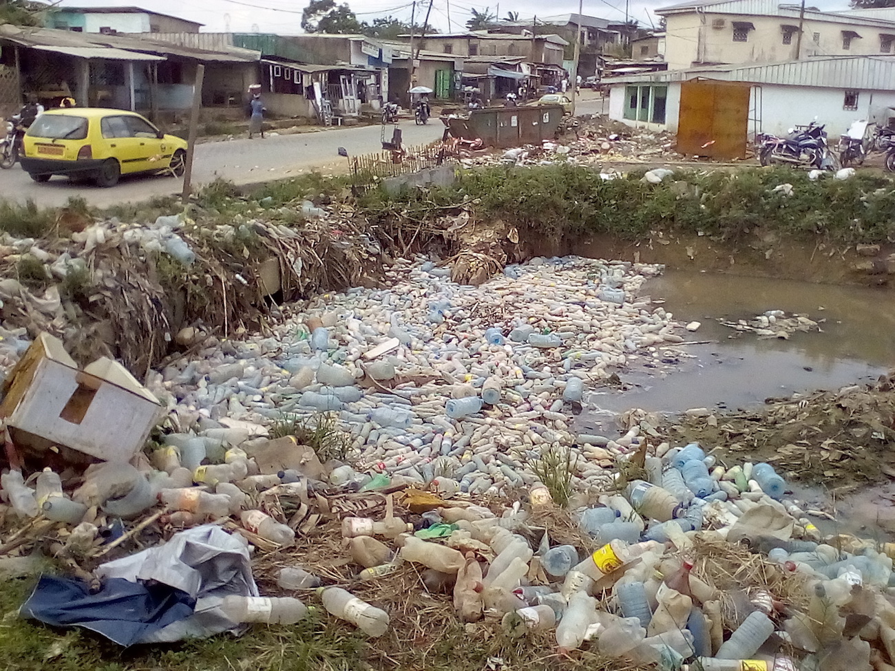 Accumulation of plastic waste on KONDI river Saint Thomas valley